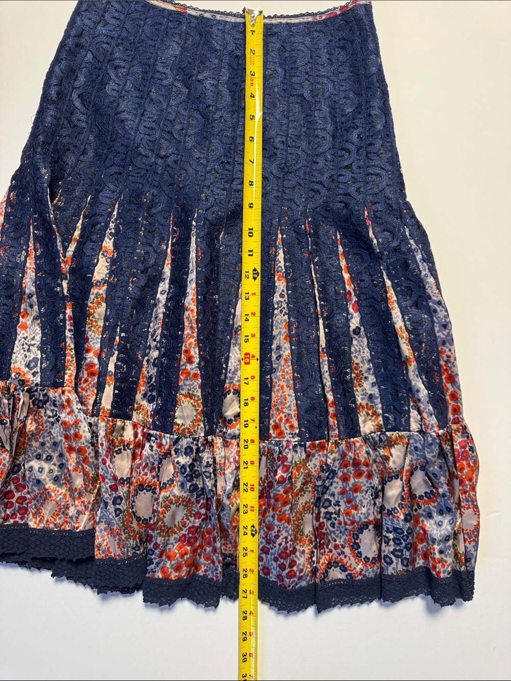 FREE PEOPLE 100% Silk Navy Blue Lace Floral Tiered Pleated Midi Skirt BOHO 2 - Picture 8 of 11